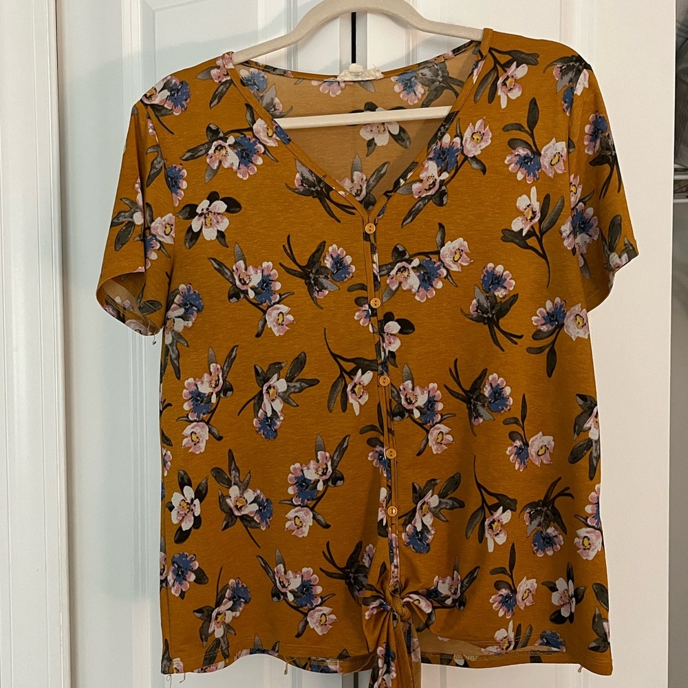 Floral Mustard Tie-Front Blouse size M